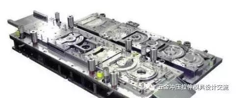 五金汽車沖壓模具設(shè)計(jì)--車架沖壓件沖壓模具設(shè)計(jì)探討，瞧一瞧