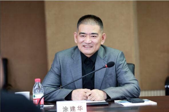 全國政協(xié)委員、隆鑫控股董事會主席涂建華：回收拆解成汽車全產(chǎn)業(yè)鏈中的弱項(xiàng)